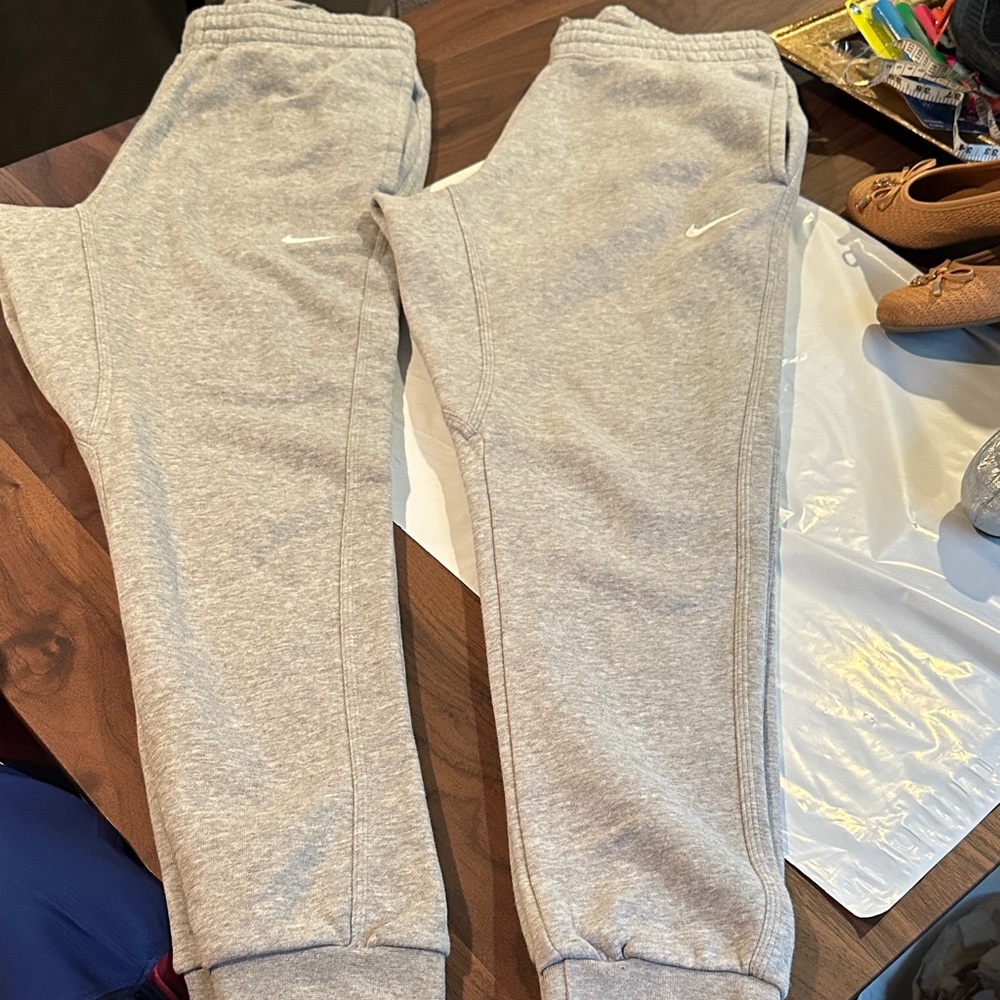 Nike men Light Gray Joggers